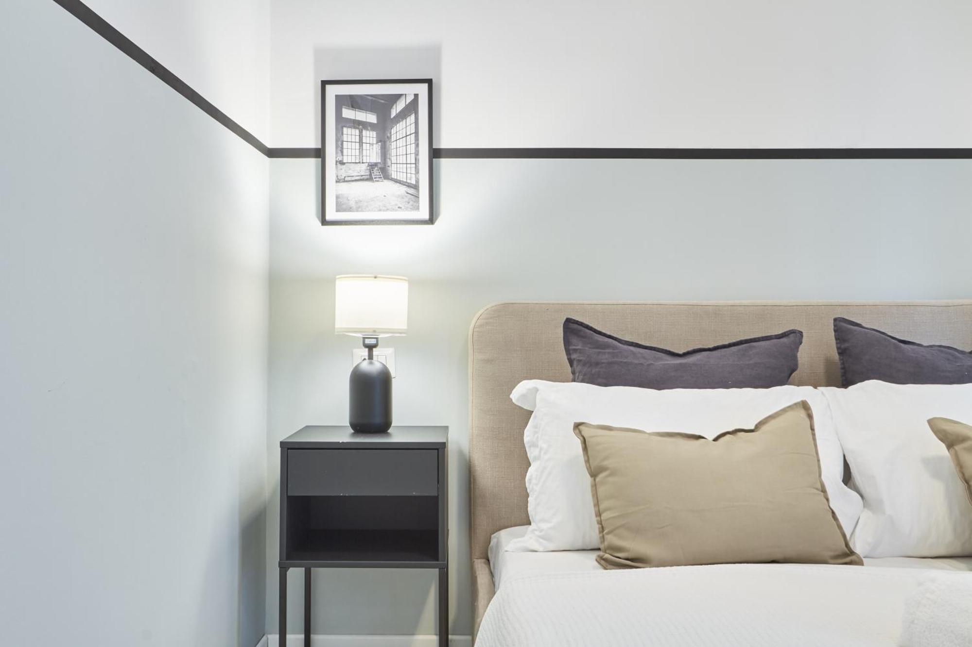 Elegante Appartamento Minimal Dai Tocchi Botanici Milão Exterior foto